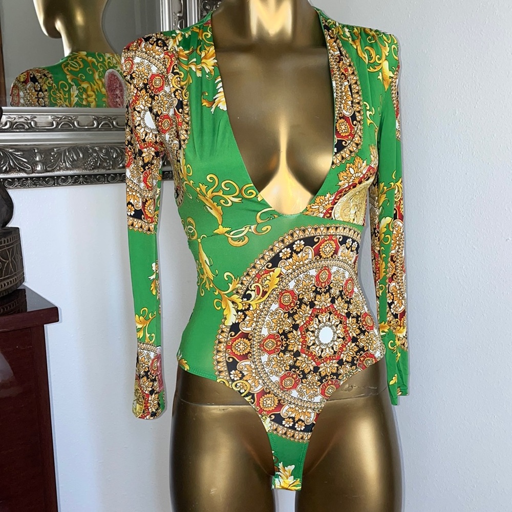 Sexy beautiful 😍 bodysuit